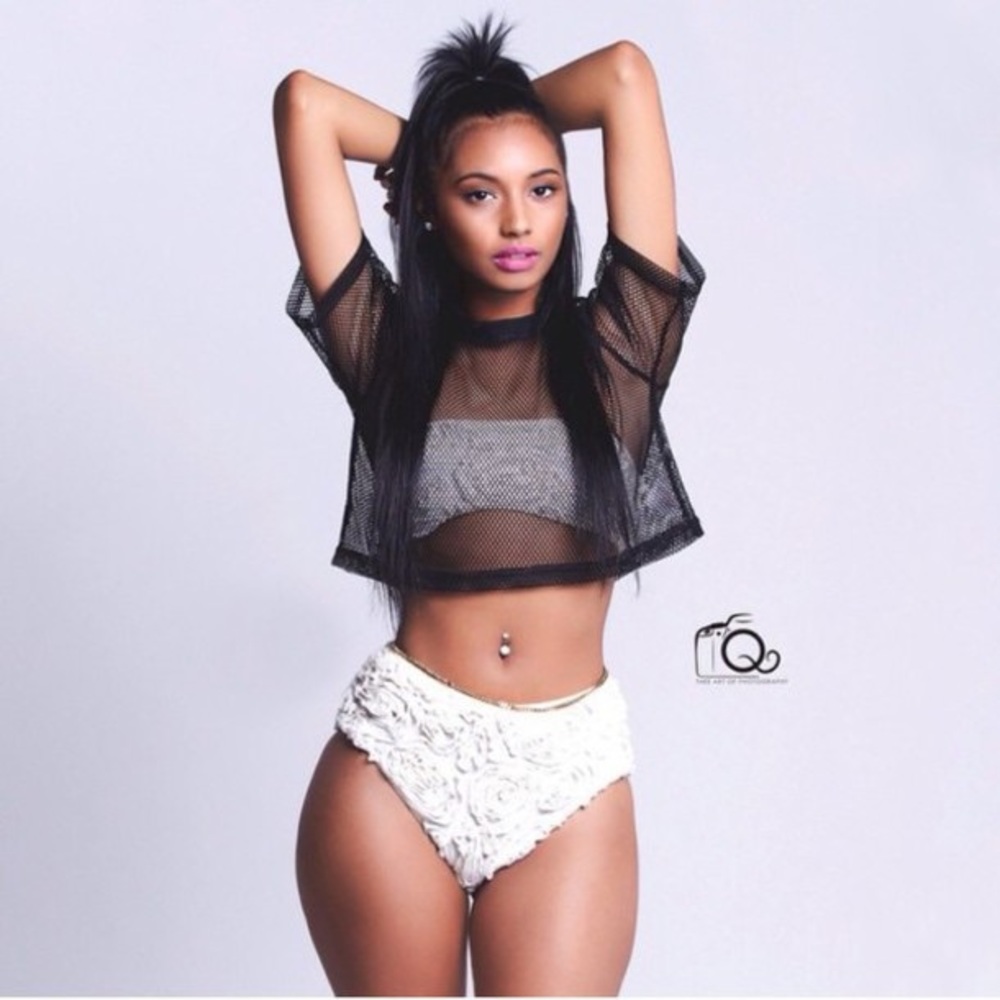 American Apparel 3D flower floral mesh panty XS/S